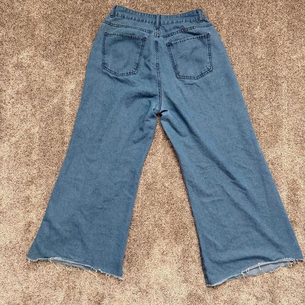 Wide Leg Raw Hem Jeans | Size 30| Boho Festival - Picture 7 of 8